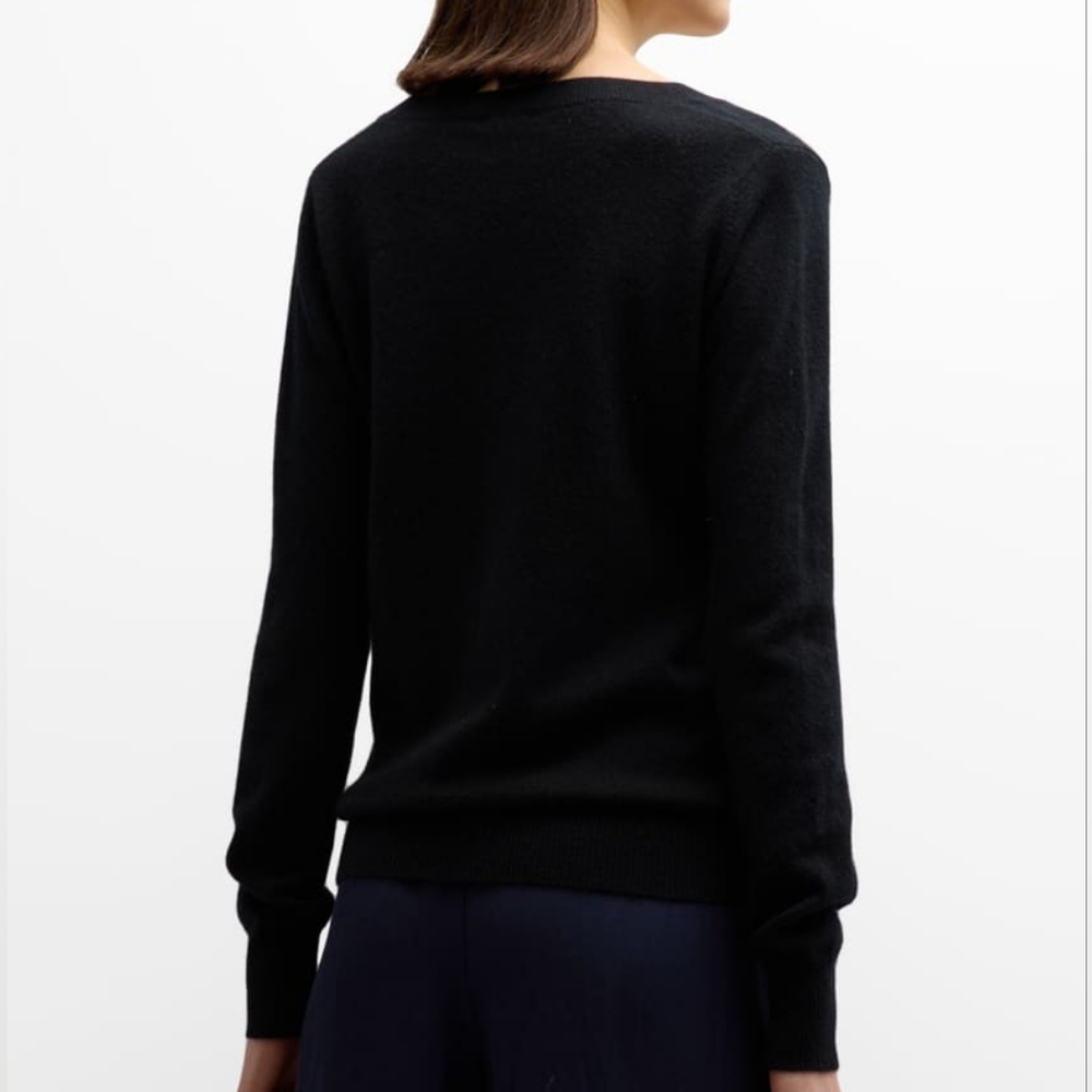 Neiman Marcus Cashmere Collection Cashmere Classic V-Neck Sweater Navy NWT $165 - Picture 2 of 10